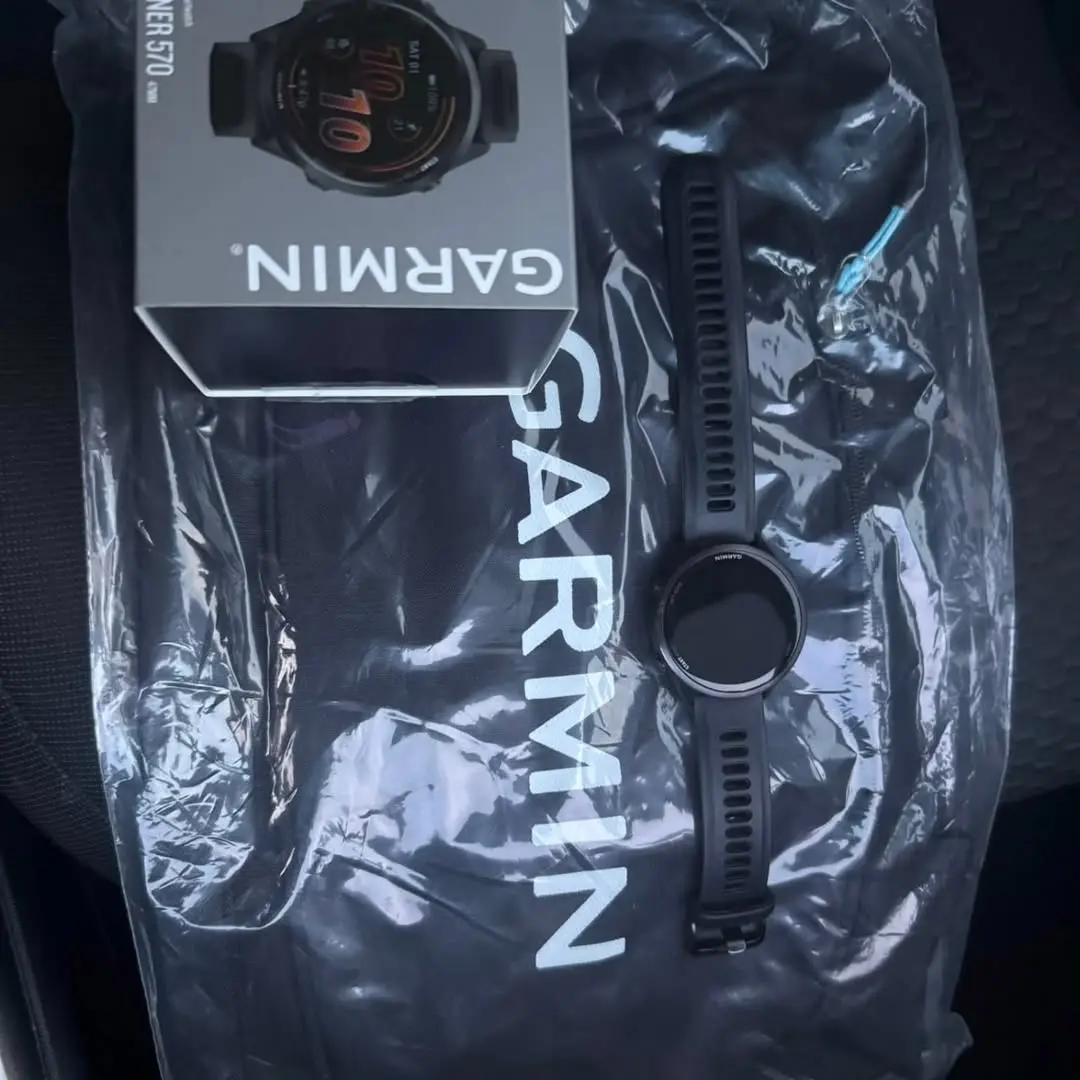 Garmin Forerunner 570 (42mm) Music With Speaker in watchBought- September 15, 2025 The Podium O (1)