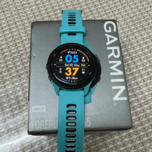watchrunpreloved_1777778581388